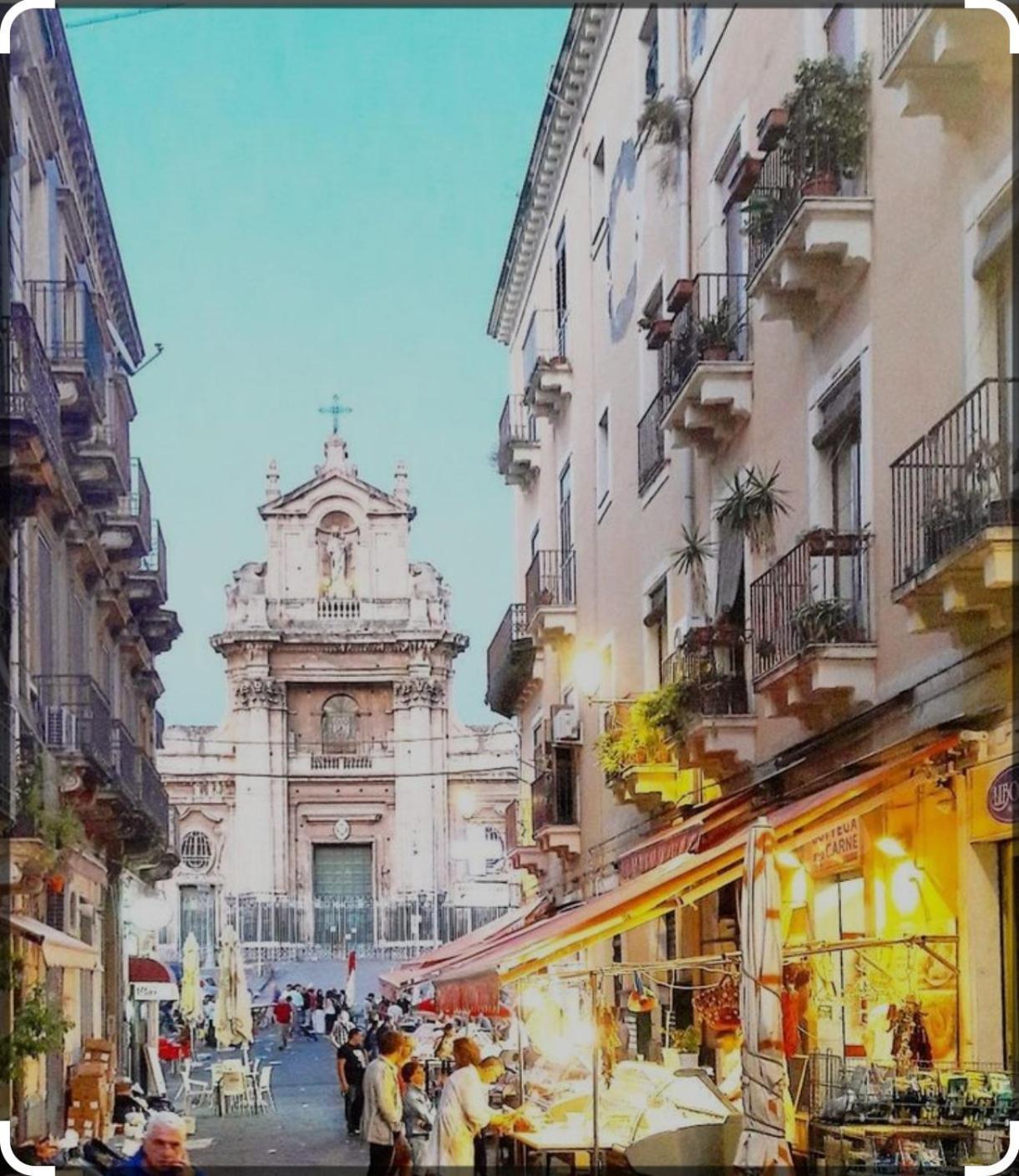 La Dimora Dell'Imperatore Catania Exterior photo