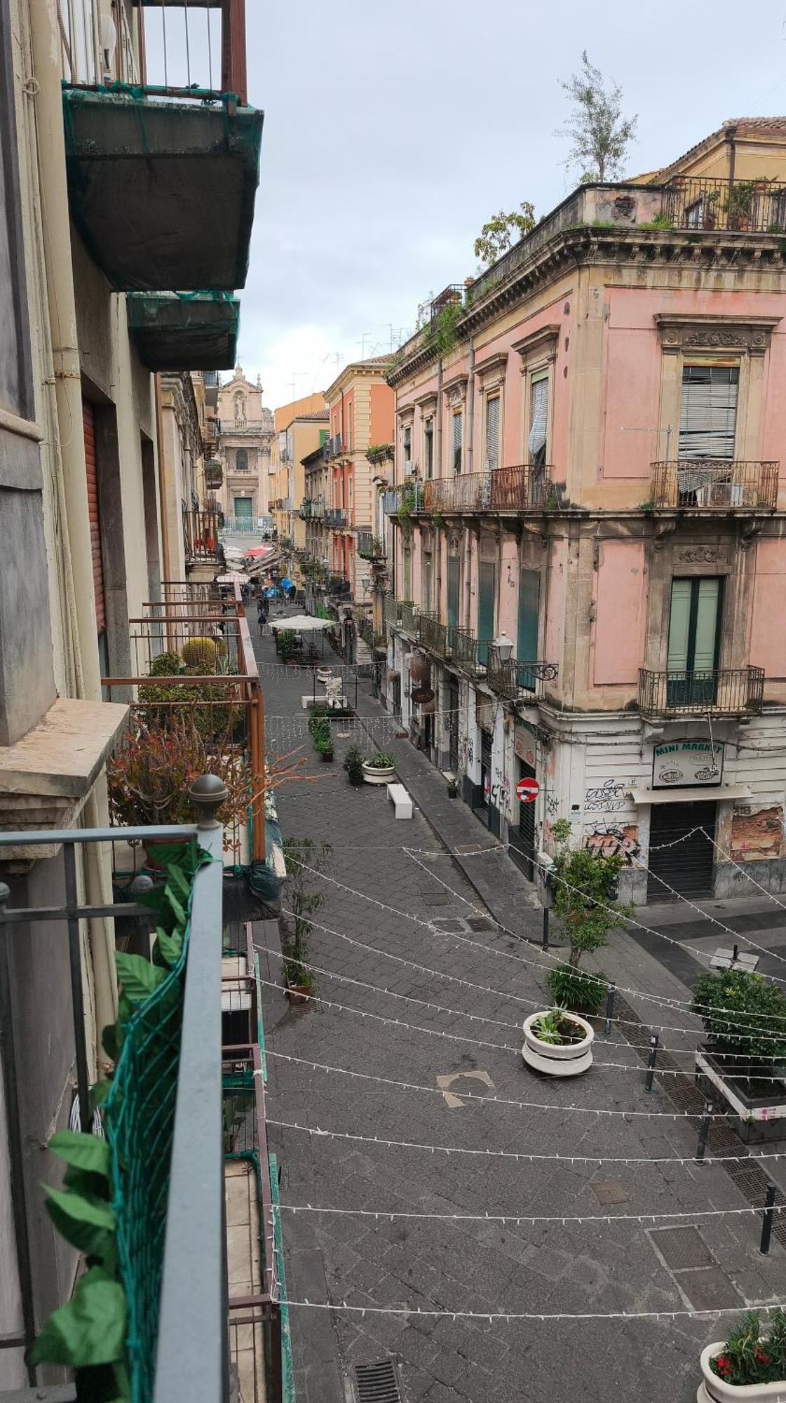 La Dimora Dell'Imperatore Catania Exterior photo